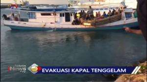 Perahu Baru Terbalik Dan Tenggelam