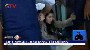 Detik-detik Evakuasi Penyelamatan Lift Macet di Pasar Metro Tanah Abang
