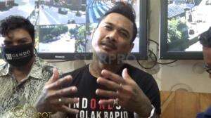 Jerinx SID Datangi Polda Bali Penuhi Panggilan Polisi