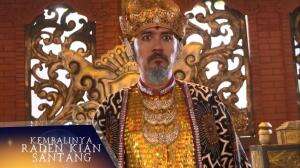 Pendekar Gendeng Mengejek Siliwangi Raja Pengecut - KRKS Eps 202 - 203