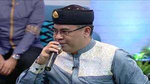 Suami Istri Harus Bisa Saling Bantu