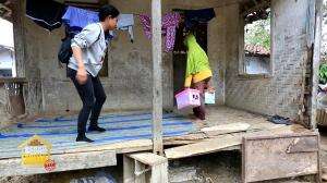 Kondisi Rumah Pak Makmur Yang Kurang Layak