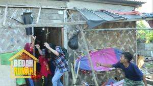Kondisi Rumah Pak Pani Yang Memprihatinkan