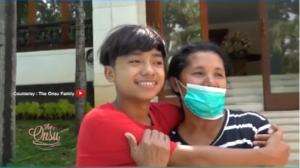 Betrand Happy Dikunjungi Papa Juga Oma Opa