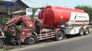 Kecelakaan Maut Menyebabkan Tiga Orang Tewas Di Lamongan