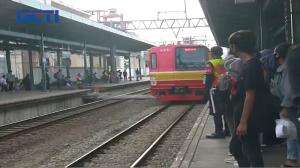 Stasiun Manggarai Kembali Ramai, PT KCI Batasi 60 Orang Setiap Gerbong