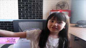 Akting Menggemaskan Aminah Assegaf Di Lokasi Shooting