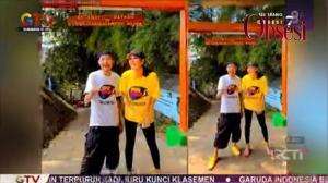 Luna Maya "Terjun" ke Kali Ciliwung