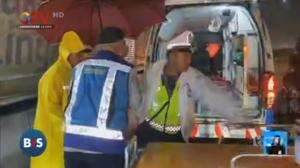 Evakuasi Penumpang Terjepit