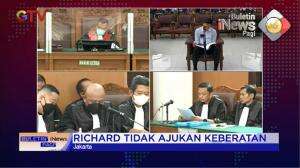 Beda Sikap Sambo dan Richard Saat Sidang