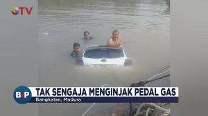 Minibus Tercebur ke Laut