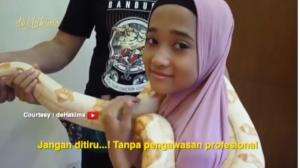 Anak - Anak Irfan Hakim Biasa Pegang Ular