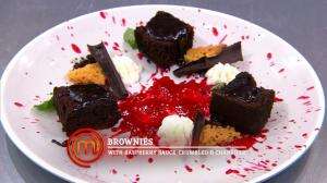 Brownis With Raspberry Sauce, Crumbled And Chantilly Ala Faiz - MasterChef Season 7