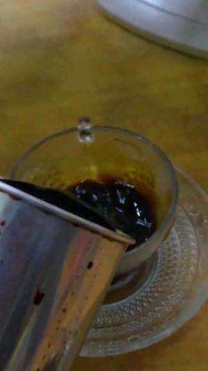 kopi legendaris sudah 95 tahun  #kopi #kopigelasplastik #ngopi 