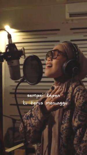 Bicara Waktu _ Yurisana Septeasa _ Original Song