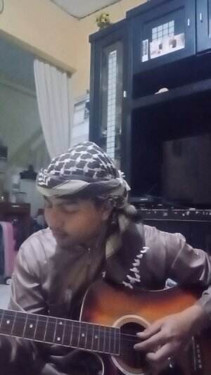 Assalamu'alaikum my bestie brodi and sista, sudahkah bersholawat dan mengingat mati hari ini? (Lau Kana Bainanal Habib & Ungu Bila Tiba)