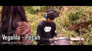 Bass & Drum Instrumental. Lupa habis makan lalapan diwarung kebawa kursinya. 😂😂