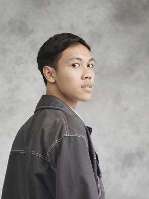 IDOL_XIV YANADI PUTRA 19TAHUN GIANYAR,BALI  MIMPI-ANGGUN C. SASMI