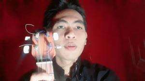 Lagu 2: Gitar tua ( H.rhoma irama ) Nama: Mardiyanto, Nama Panggilan:  Riyan,  Usia: 26 thn, Asal: Probolinggo jawa timur