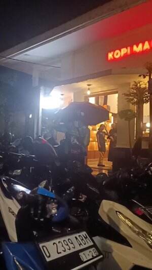 ampun dekah gaya na ulin ka cafe kopi #kopimandja