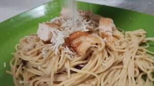 Pan Seared Chicken with Spaghetti Mushroom Sauce #onlineauditionmci9