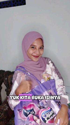 baru tau ada detergen non paraben dan non sls
#detergensayanghijab #detergen #sayanghijab #unboxing 