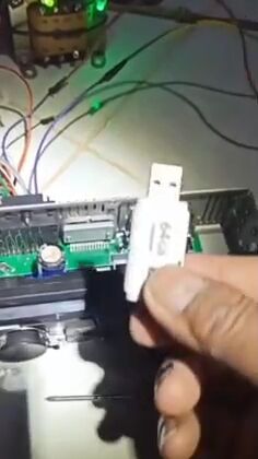 SERVISE TAPE MOBIL YANG GA BISAHIDUP AUX POQERNYA
 #tapemobil
+smbunhblototh