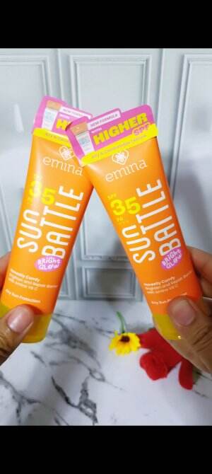 Suka deh sama sunscreen ini... #RCTIPlus #HOTrctiplus #emina #sunscreenemina #sunscreen 