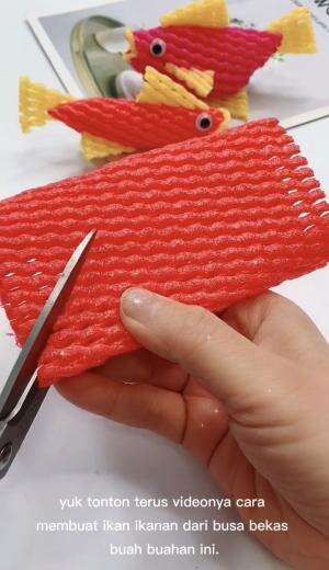 ide kreatif membuat ikan hias dari kertas busa bekas buah
#craft #diy #handmade #homedecor #Cara membuat origami ikan