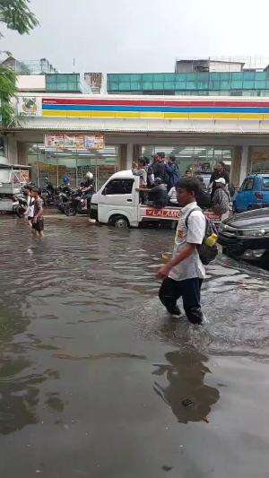 Ampera sedang banjir #banjir