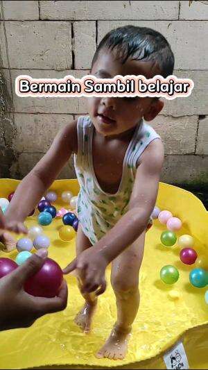 happy nya berenang sambil belajar 😍 #belajar #bermain #RCTIPlus #HOTrctiplus #RCTIoke 