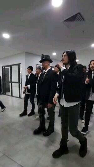 DI BALIK KONSER DEWA 19 "PESTA RAKYAT"