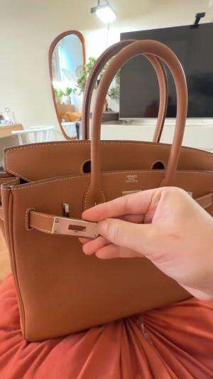  #reizukaari #hermes #tasbranded 
