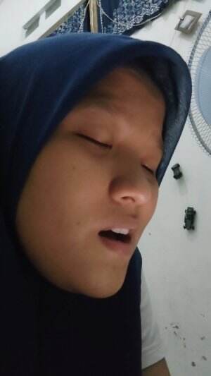 melawan restu 