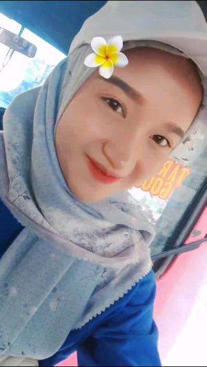 Mau kemana kitaaa?? hhe mau ke KAC nihh kita mau edukasi menanam
 #hotrcti  #seru banget  #short #Cantik 