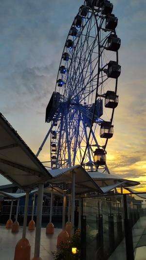 Tempat main, holiday dan gratis dan mevahhh di sini ges...   