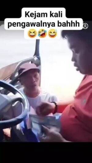 supir nya ngira 2000 RB itu itu 2 JT #Viral  #fyp  #RCTIPlus  #HOTrctiplus  #shorts