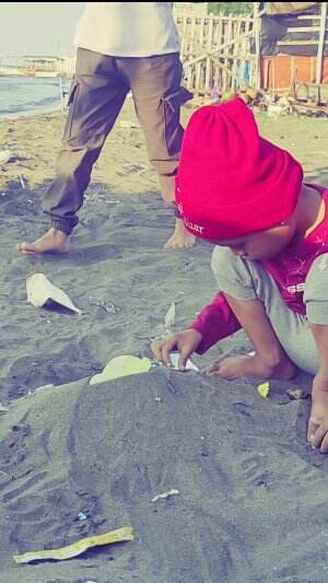 mainan di pantai  #HOTrctiplus 