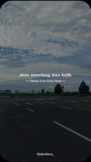 Menolong Orang Lain - Ceramah Ustadz Irfan Rizki Haas #irfanrizkihaas #ustadzirfanrizkihaas #menolong #ceramah #ceramahpendek #ceramahislam 