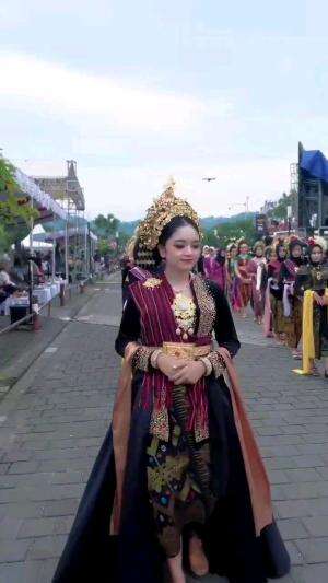 Karnaval Bau Nyale di Kuta Mandalika 
 #shortvideo  #topvideo  #Viral 