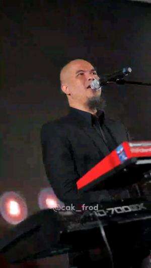 AKU CINTA KAU DAN DIA BY AHMAD DHANI #dewa19 #baladewa 