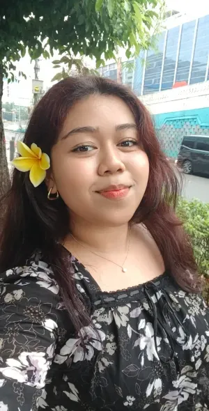 IDOL_IV  MARITZA ALVINA  17  TAHUN  JAKARTA SELATAN  CAN'T CATCH ME NOW 

 #INDONESIANIDOL 