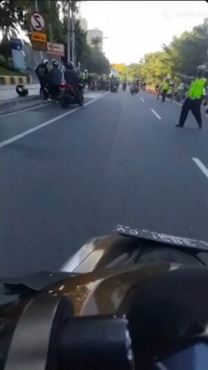 JANGAN DIMUTE YAA MIN! Doa penting nih. Apalin doanya. Penting nih! Bisa menghindarkan dari maha bahaya.