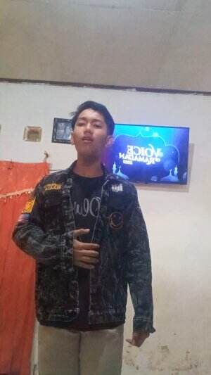 Nama saya Jouva aditya putra umur 15 tahun SMP 3 Pangkalpinang Bangka Belitung lagu Kun anta arab version