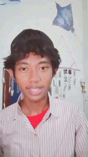 IDOL_XIII NAMA [NADHIM ANNIZAR ARIFIANSYAH] USIA [16 TAHUN] KOTA DOMISILI [JEMBER JAWA TIMUR] JUDUL LAGU
TERLALU CINTA 

