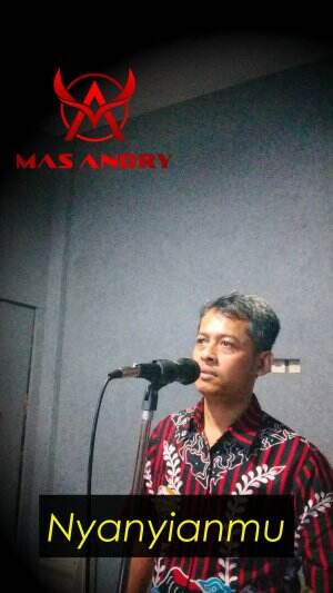 Nyanyianmu Iwan Fals