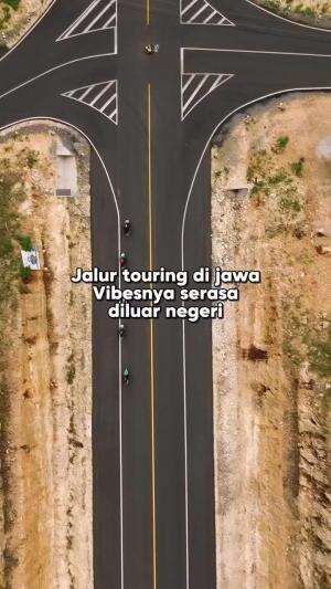 Vibesnya beneran kayak di luar negeri aja kalo turing lewat daerah sini