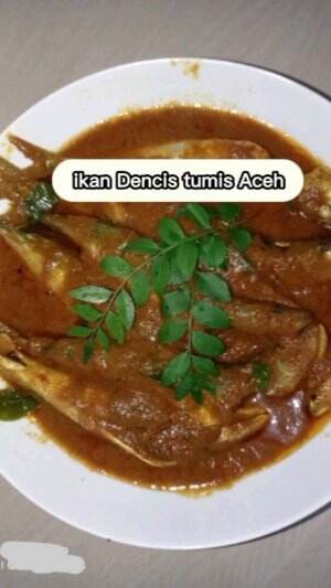 ikan dencis tumis aceh