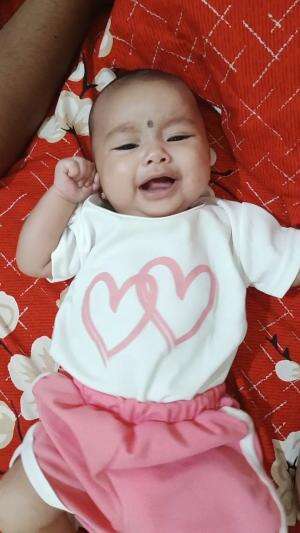 MasyaAllah baru 3 bulan sukanya ngoceh terus