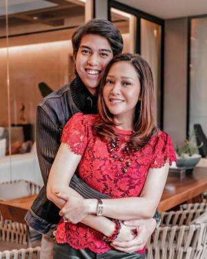 Happy Mother's Day 
 #Like mother like child 
 #fyp 